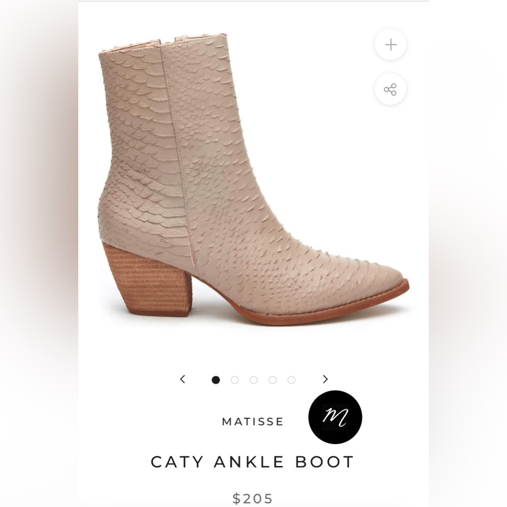 Ankle western boots